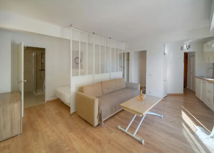 Moderne Balcon, Proche Forville- Centre A0b198 Apartman Cannes