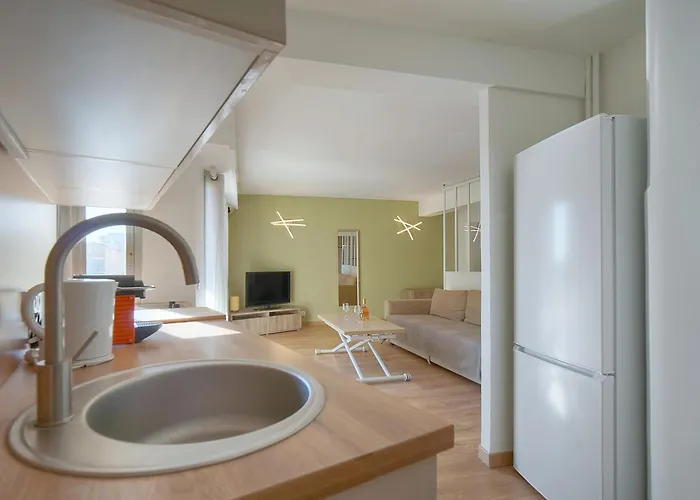 Moderne Balcon, Proche Forville- Centre A0b198 Cannes
