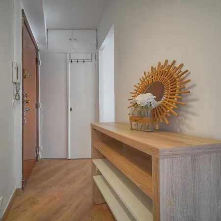 Moderne Balcon, Proche Forville- Centre A0b198 * كان